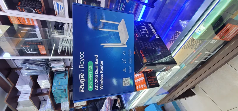 RUIJIE EW1200